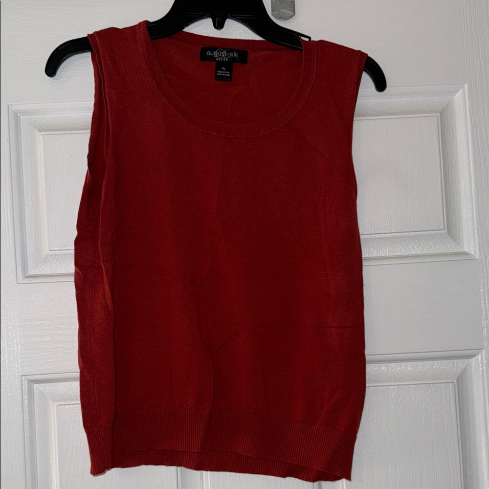August Silk Sleeveless sweater top PL